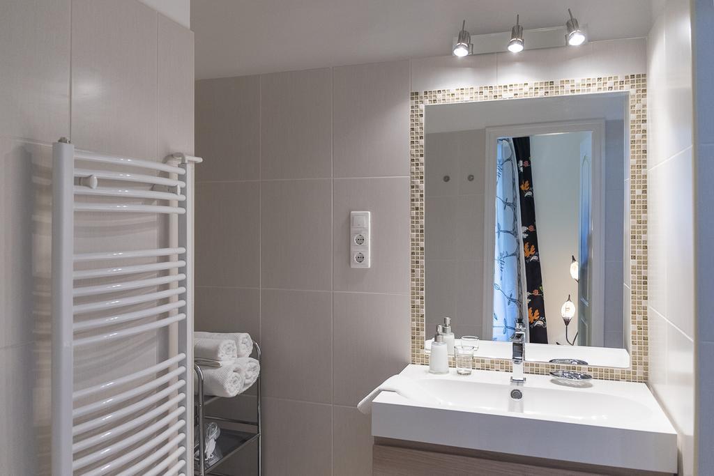 Standard Apartment By Hi5-Liszt Ferenc Square بودابست المظهر الخارجي الصورة